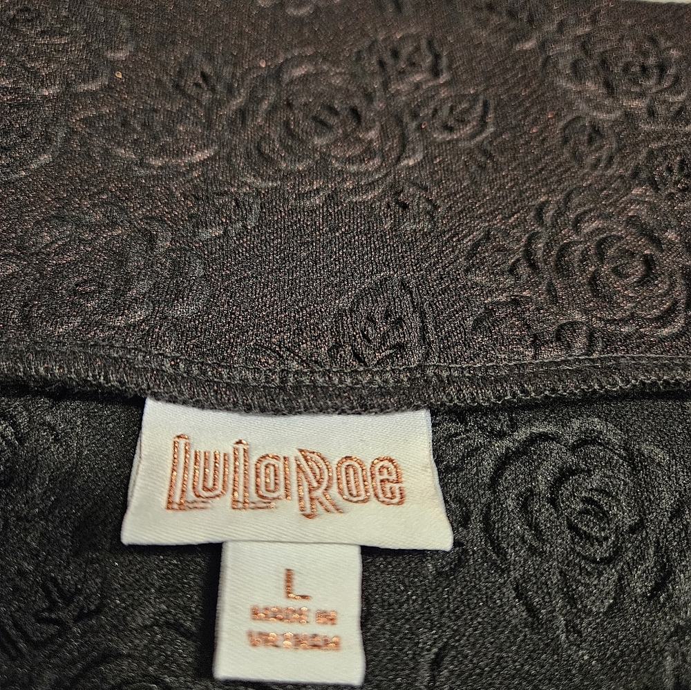 LuLaRoe Cassie Black Floral Pencil Skirt Size Large - Picture 3 of 4